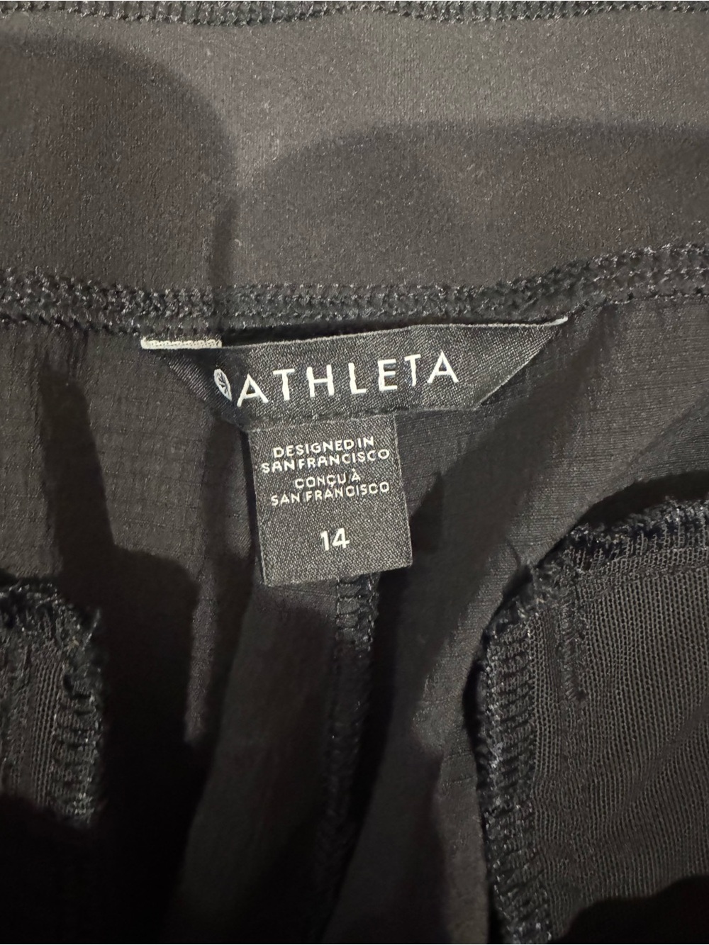 Athleta North Trekkie Bermuda Shorts in black 14 - Picture 6 of 9